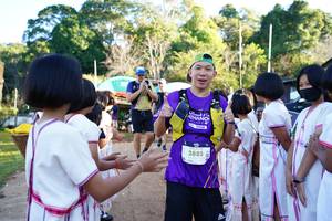 BIB: 2885
                            <button type="button" onclick="openModal(18983072)" class="btn btn-primary btn-sm float-right btn-popup" data-toggle="modal" data-target=".modal-high-quality">
                        <i class="fas fa-shopping-cart"></i> Add to Cart
                    </button>
                                            <button type="button" onclick="isThisMe(18983072, true)" class="btn btn-success btn-sm float-right btn-popup btn-isme hidden" data-toggle="tooltip" data-placement="bottom" title="นี่คือรูปของคุณใช่ไหม คลิกที่นี่เพื่อเอาเข้าอัลบั้ม">
                        <i class="fas fa-plus"></i> Add to album
                    </button>
                    <button type="button" onclick="isThisMe(18983072, false)" class="btn btn-warning btn-sm float-right btn-popup btn-isnotme hidden">
                        <i class="fas fa-ban"></i> Remove from album
                    </button>